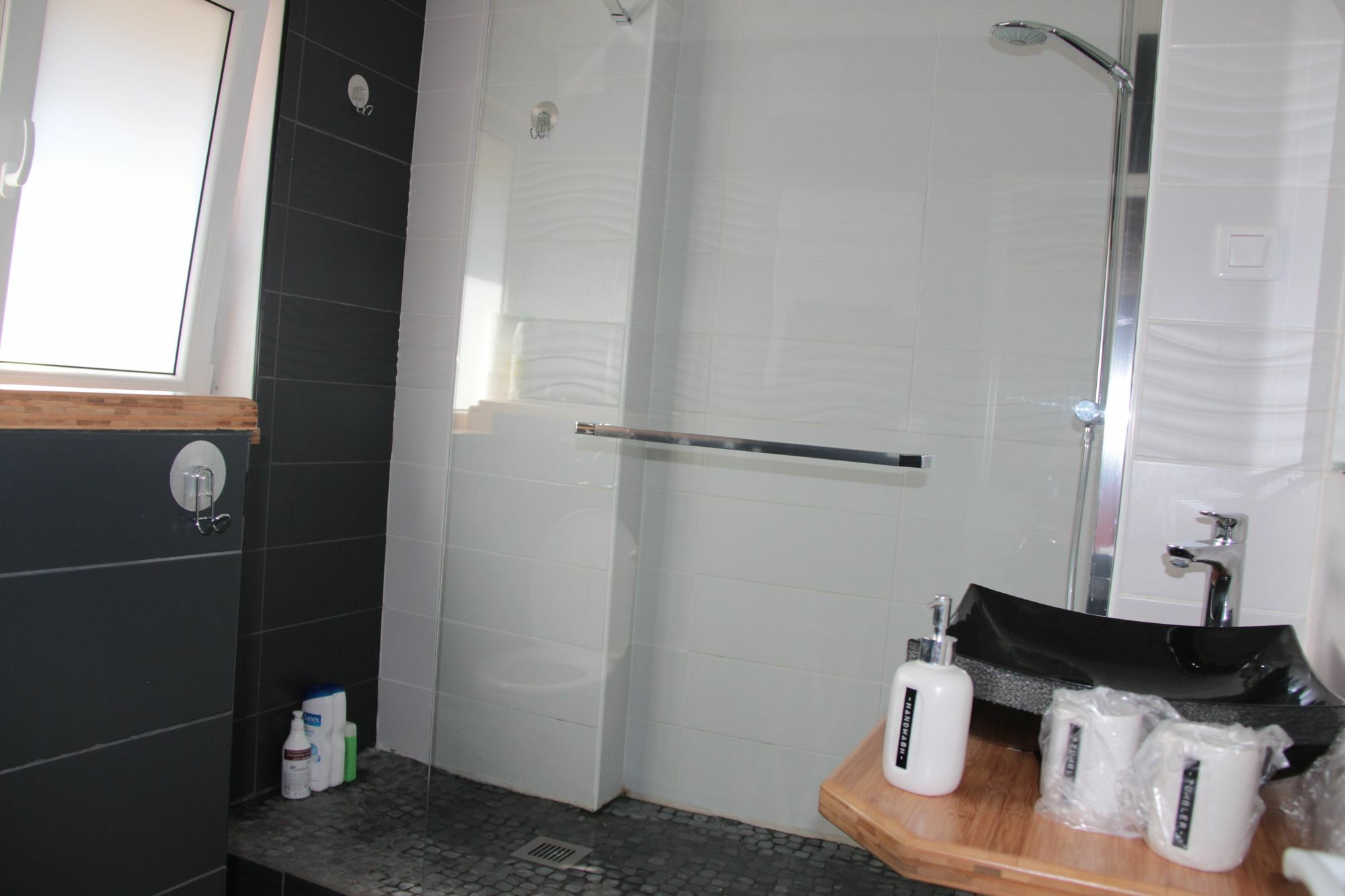 Escalille Le Royale Apartment Luaran gambar